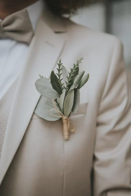 Custom Silk Flower Boutonniere for Wedding Party, Groom, Groomsmen, Ring Bearer – Faux Floral Accent